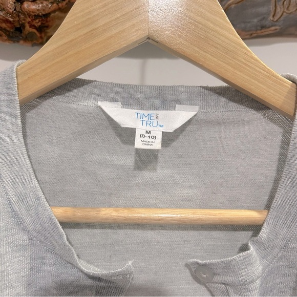 Time & Tru Gray Cardigan size M - Picture 7 of 10
